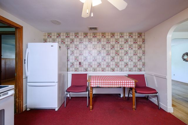 85 Elm St, Quincy, MA 02169