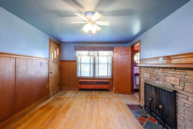 85 Elm St, Quincy, MA 02169
