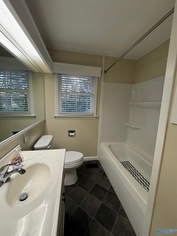 1950 South Broad Street, Albertville, AL 35950