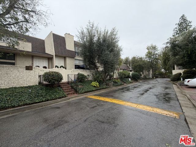 6121 Shoup Avenue 26, Woodland Hills (los Angeles), CA 91367