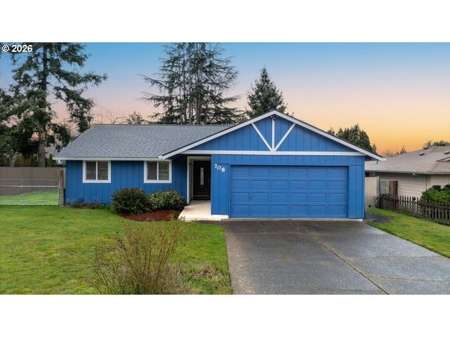 708 E HEINTZ St, Molalla, OR 97038