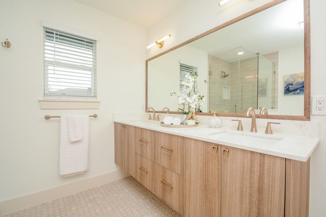6214 Yarwell Drive, Houston, TX 77096