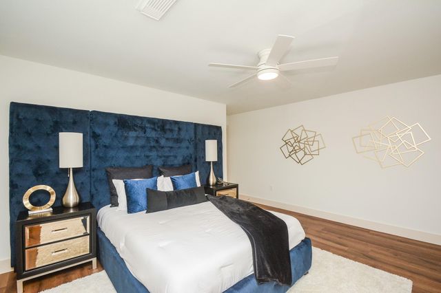 6214 Yarwell Drive, Houston, TX 77096