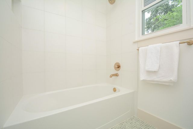 6214 Yarwell Drive, Houston, TX 77096
