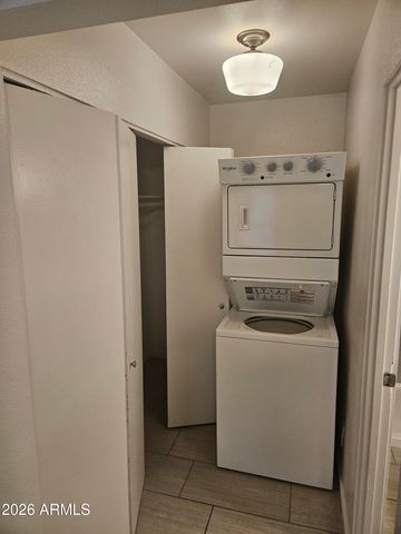 2340 N 46TH Street 2, Phoenix, AZ 85008