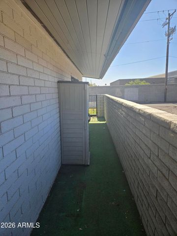 2340 N 46TH Street 2, Phoenix, AZ 85008