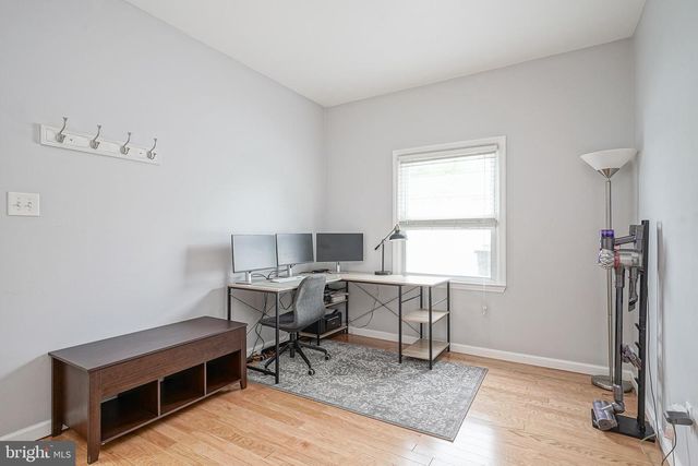 2305 BEVERLY RD, Cinnaminson, NJ 08077