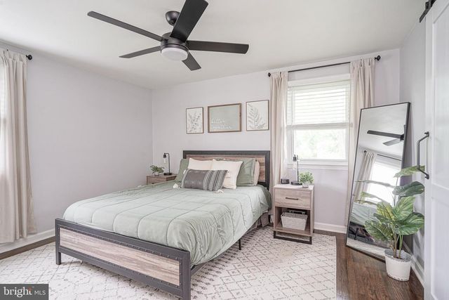 2305 BEVERLY RD, Cinnaminson, NJ 08077