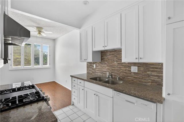 4441 Woodman Avenue 205, Sherman Oaks, CA 91423