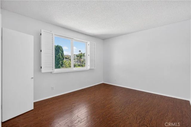 4441 Woodman Avenue 205, Sherman Oaks, CA 91423