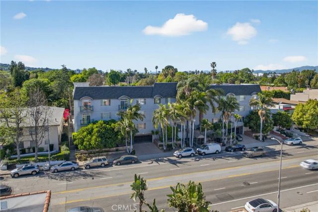 4441 Woodman Avenue 205, Sherman Oaks, CA 91423