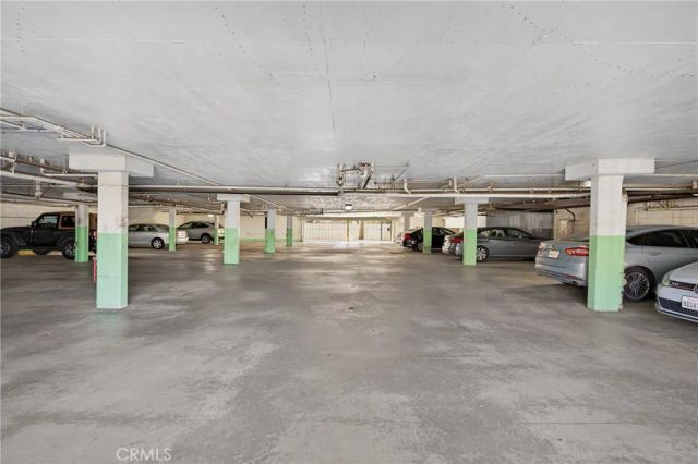 4441 Woodman Avenue 205, Sherman Oaks, CA 91423
