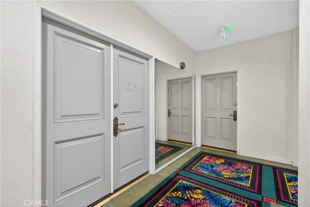 4441 Woodman Avenue 205, Sherman Oaks, CA 91423