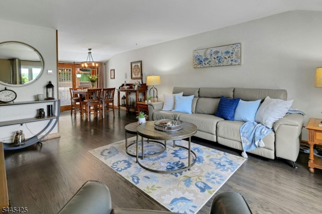 3 S Hillside Dr, Mount Olive Twp., NJ 07828 — photo 4