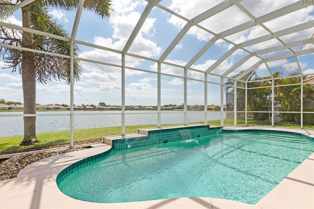 6918 74TH STREET CIRCLE E, Bradenton, FL 34203