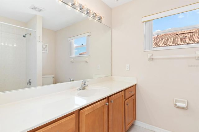 6918 74TH STREET CIRCLE E, Bradenton, FL 34203