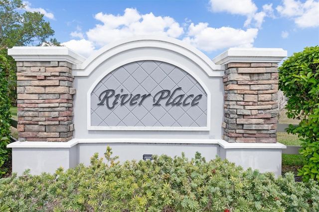 6918 74TH STREET CIRCLE E, Bradenton, FL 34203