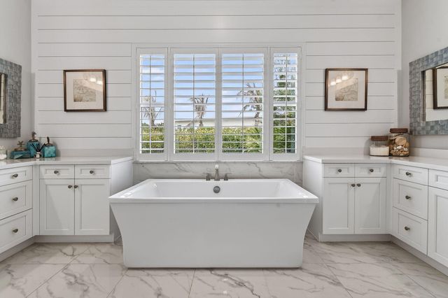 19966 SE Gallberry Drive, Jupiter, FL 33458