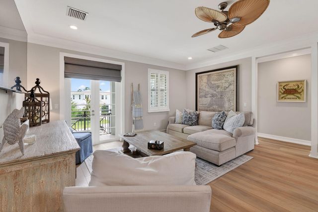 19966 SE Gallberry Drive, Jupiter, FL 33458