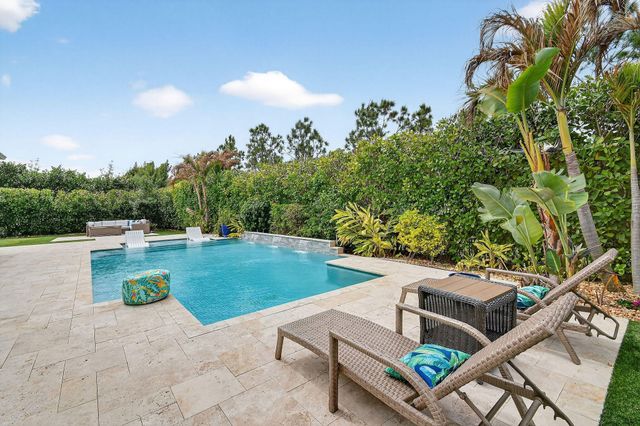 19966 SE Gallberry Drive, Jupiter, FL 33458
