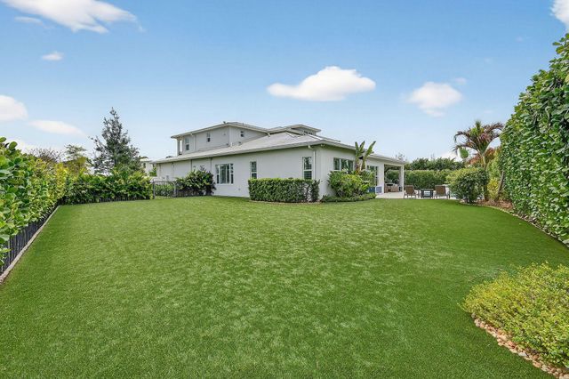 19966 SE Gallberry Drive, Jupiter, FL 33458