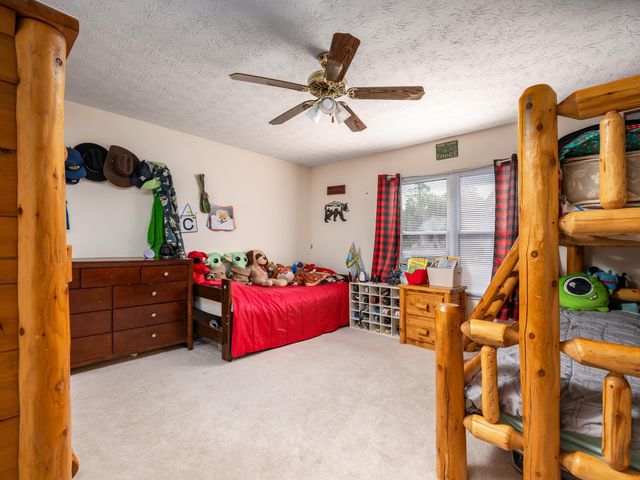 123 Brooke Street, Culloden, WV 25510