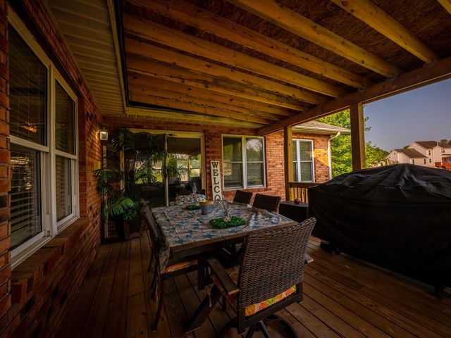 123 Brooke Street, Culloden, WV 25510
