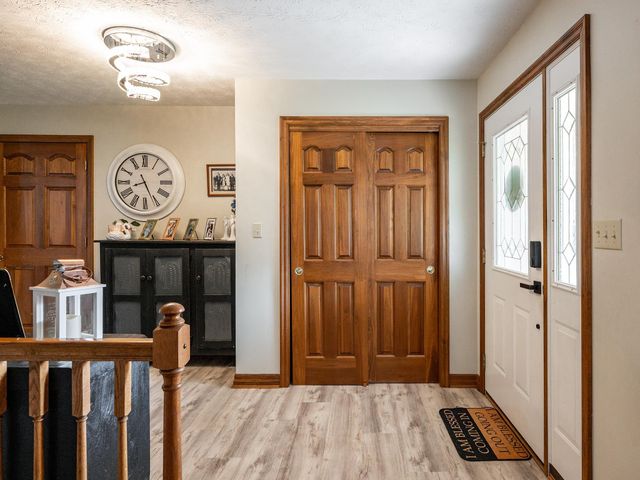 123 Brooke Street, Culloden, WV 25510