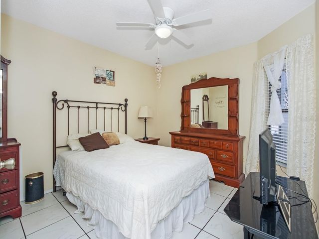 62 LAKEPOINTE CIRCLE, Kissimmee, FL 34743