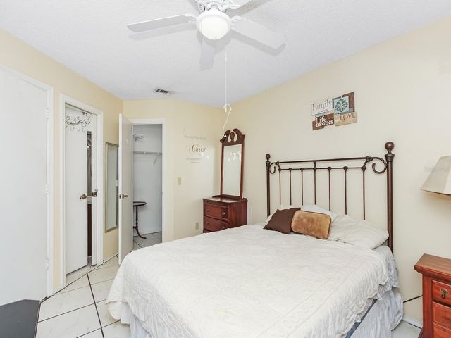 62 LAKEPOINTE CIRCLE, Kissimmee, FL 34743