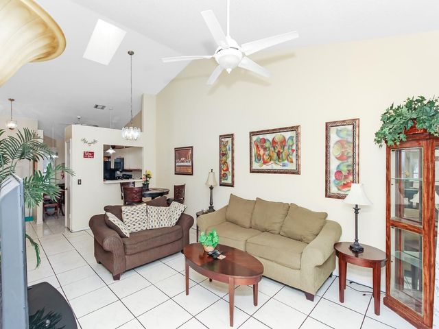 62 LAKEPOINTE CIRCLE, Kissimmee, FL 34743