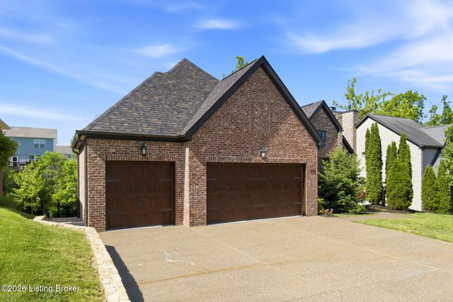 616 Davenport Dr, Louisville, KY 40245