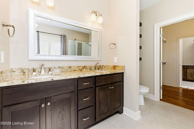 616 Davenport Dr, Louisville, KY 40245