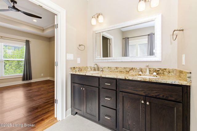 616 Davenport Dr, Louisville, KY 40245