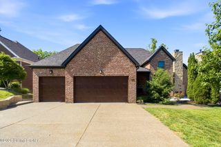 616 Davenport Dr, Louisville, KY 40245