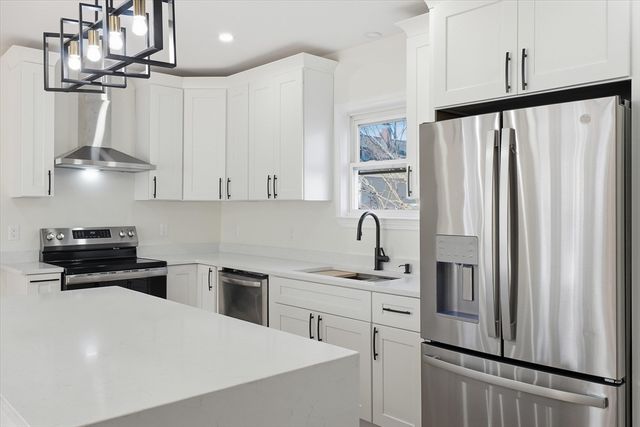 5 Pond Street, Haverhill, MA 01835