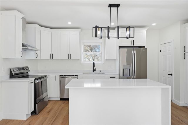 5 Pond Street, Haverhill, MA 01835