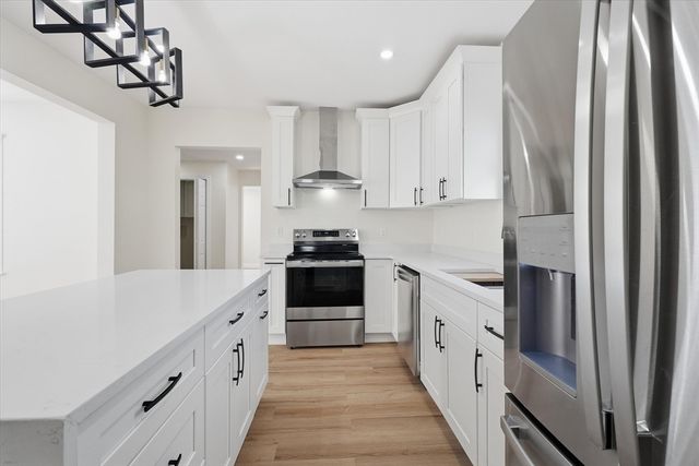 5 Pond Street, Haverhill, MA 01835