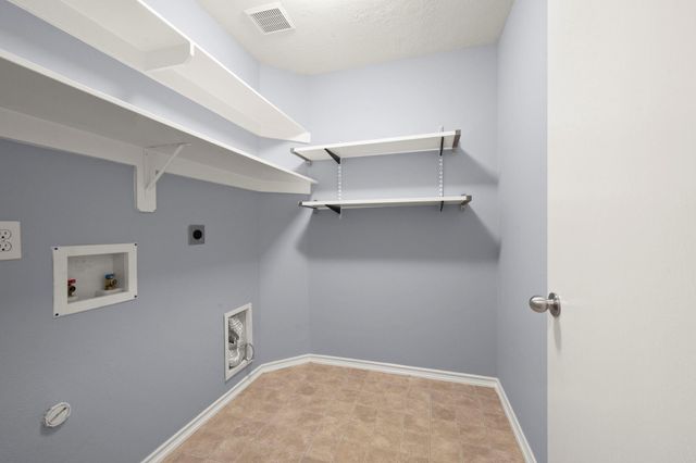 139 S Vesper Bend Circle, The Woodlands, TX 77382