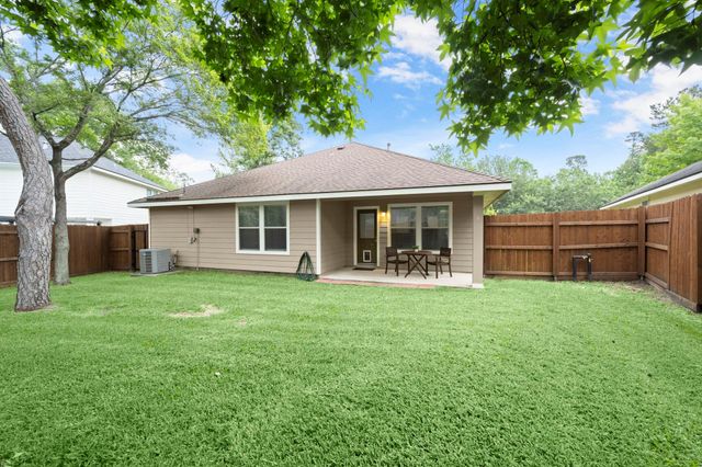 139 S Vesper Bend Circle, The Woodlands, TX 77382