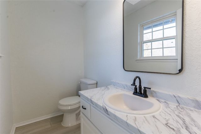 709 Briarwood Drive, Midwest City, OK 73130