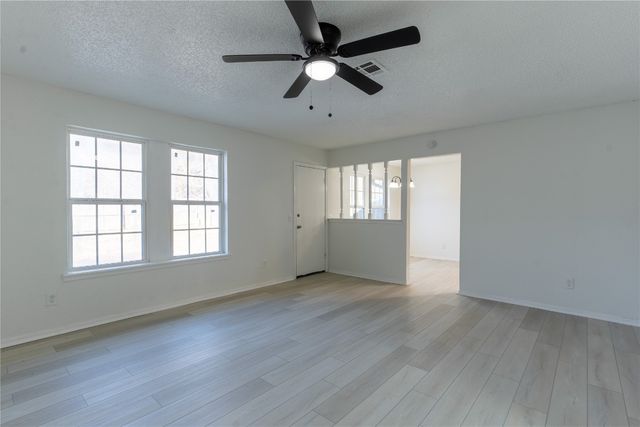 709 Briarwood Drive, Midwest City, OK 73130