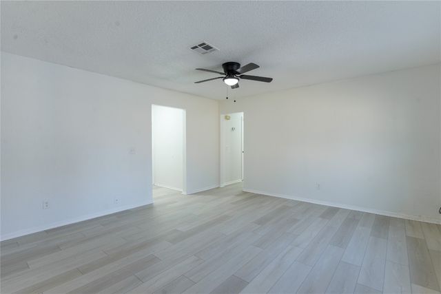 709 Briarwood Drive, Midwest City, OK 73130
