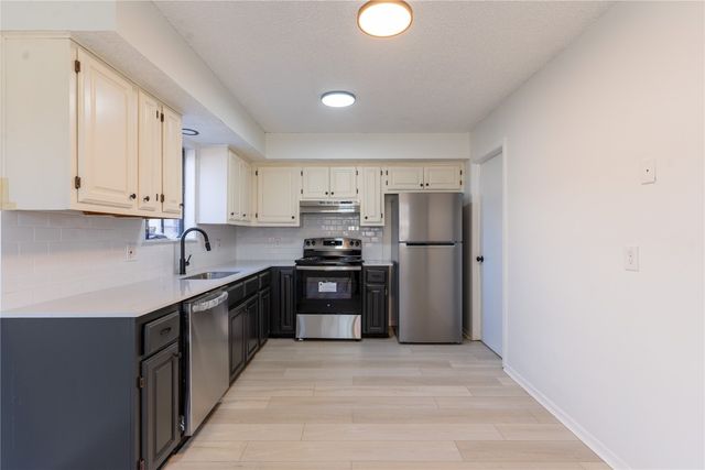 709 Briarwood Drive, Midwest City, OK 73130