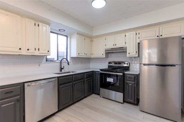 709 Briarwood Drive, Midwest City, OK 73130