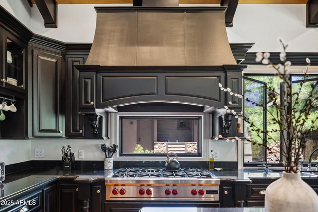 3299 S TEHAMA Circle, Flagstaff, AZ 86005