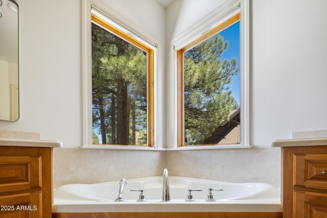 3299 S TEHAMA Circle, Flagstaff, AZ 86005