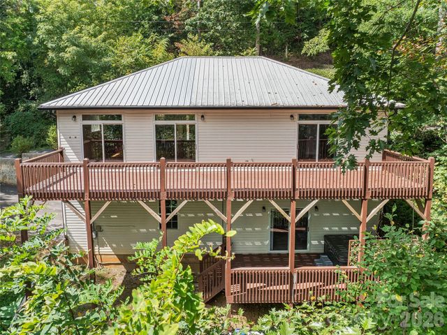 57 Mount Royal Drive, Arden, NC 28704