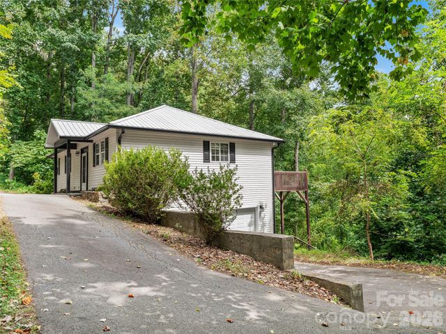 57 Mount Royal Drive, Arden, NC 28704