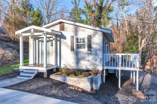 49 E Livingston Street, Tryon, NC 28782